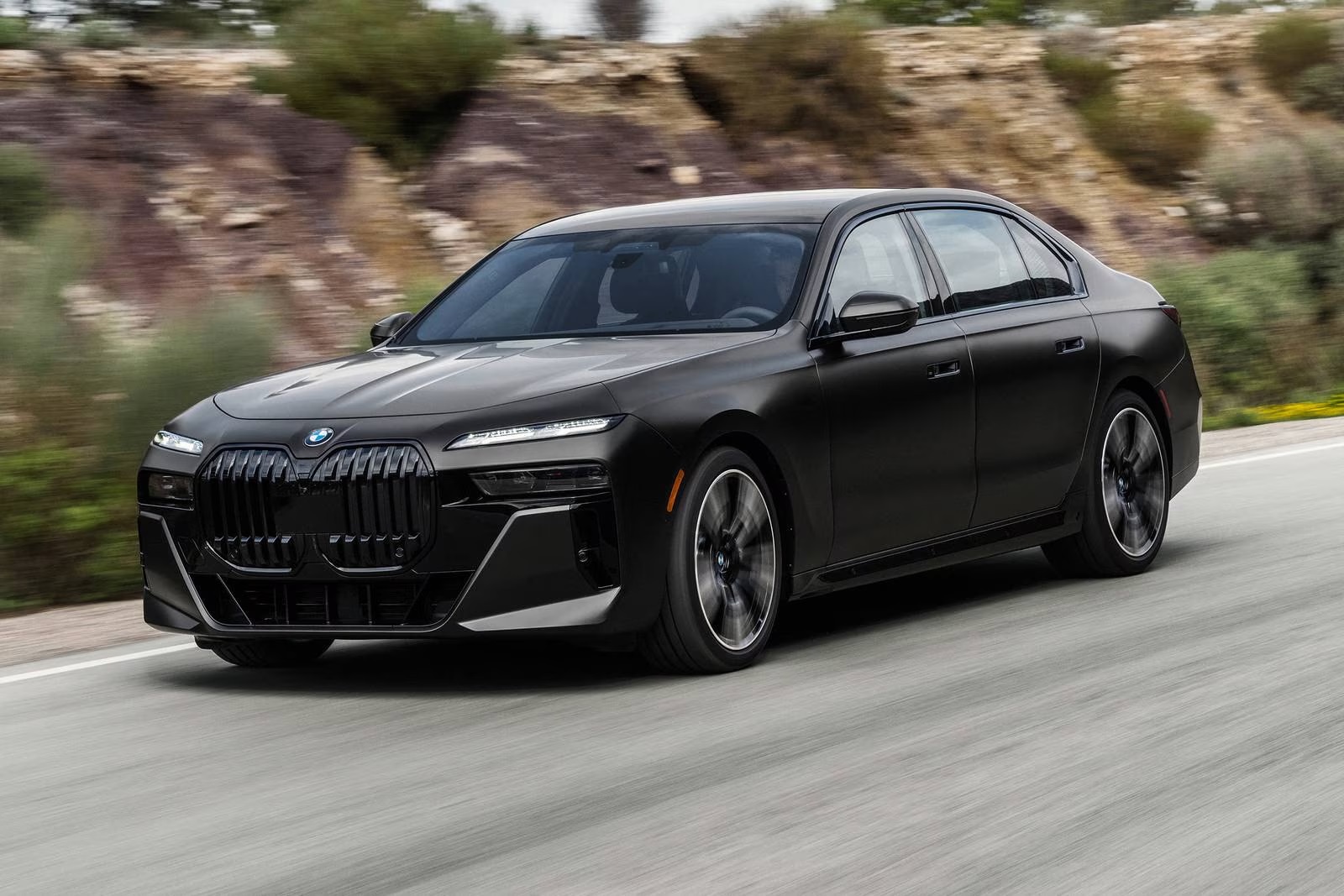 BMW 740i 2023