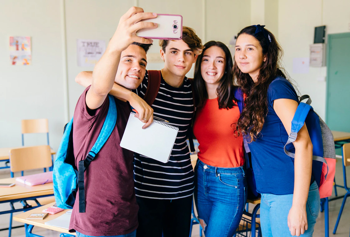 In culpa qui officia deserunt mollit anim est laborum.